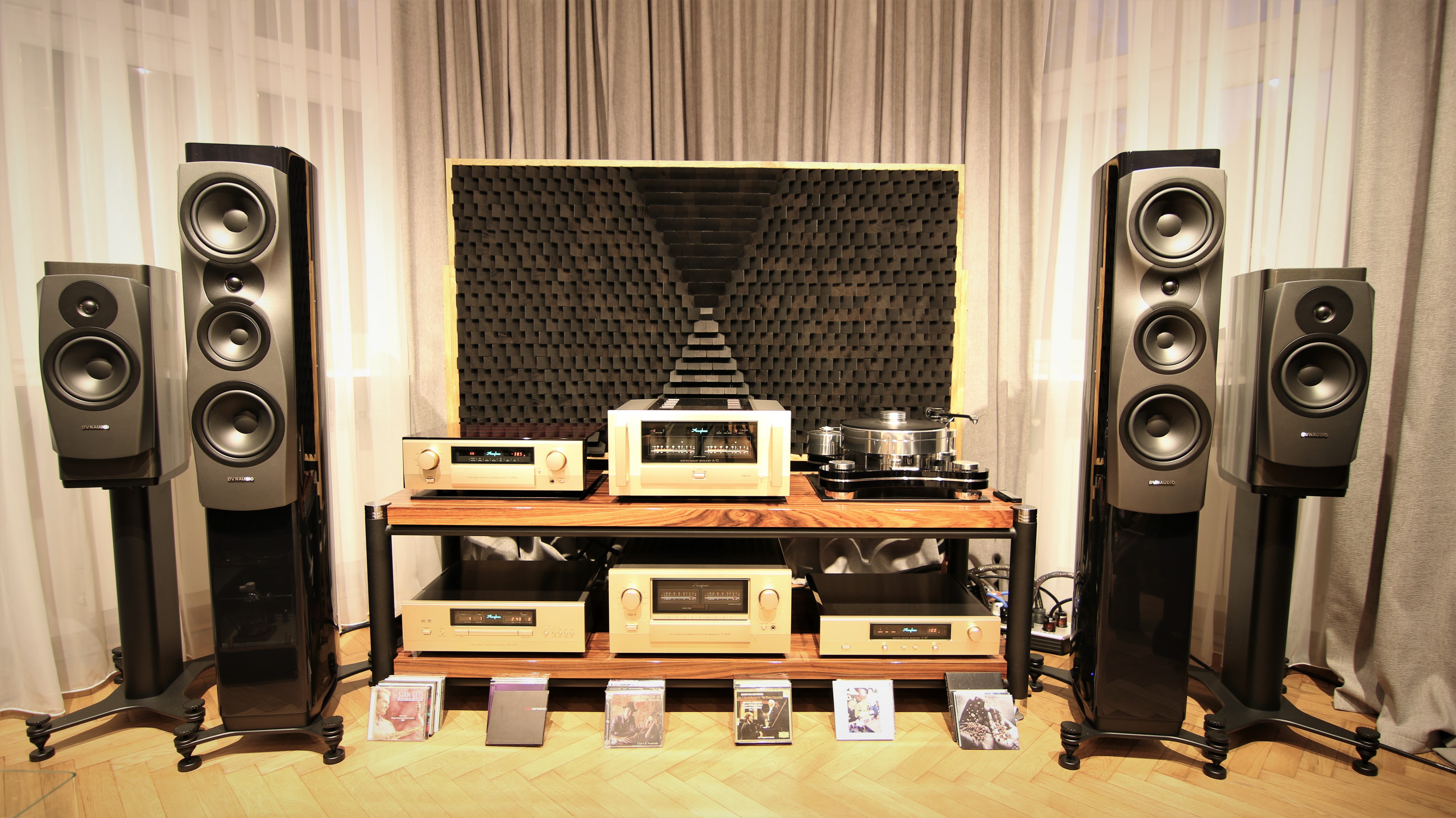 Zestaw audio hi end, accuphase, dynaudio, transrotor.